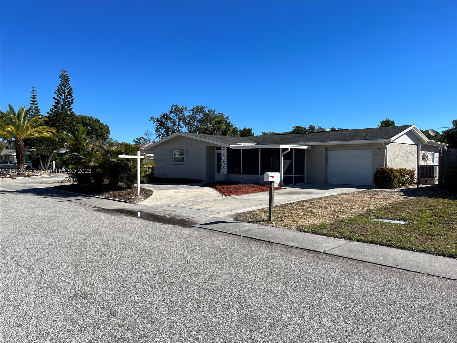 3314 Columbus Dr, Other City - In The State Of Florida, FL 34691