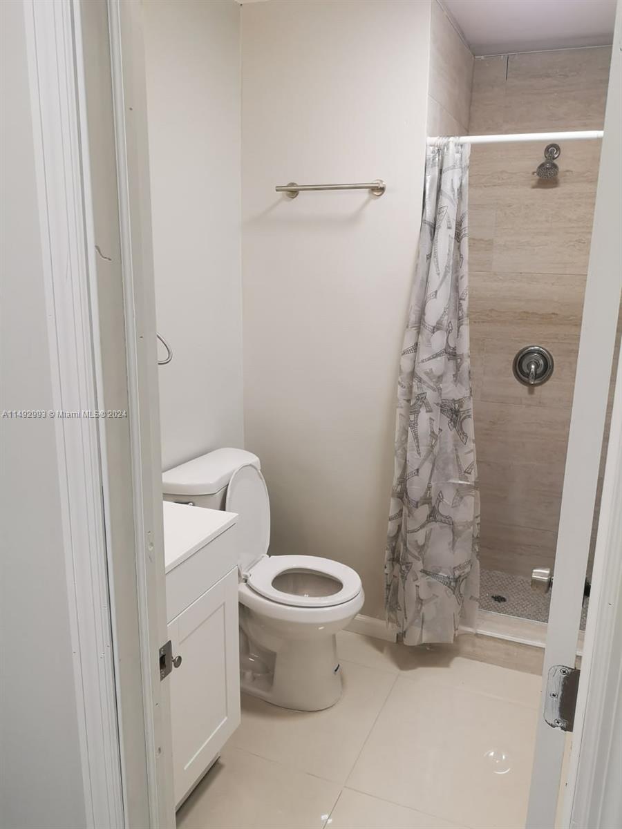 272 NW 58th St, Miami, Florida 33127, 2 Bedrooms Bedrooms, ,2 BathroomsBathrooms,Residentiallease,For Rent,272 NW 58th St,A11492993