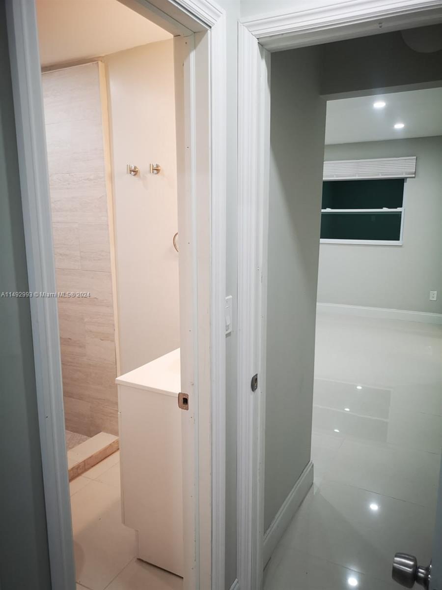 272 NW 58th St, Miami, Florida 33127, 2 Bedrooms Bedrooms, ,2 BathroomsBathrooms,Residentiallease,For Rent,272 NW 58th St,A11492993