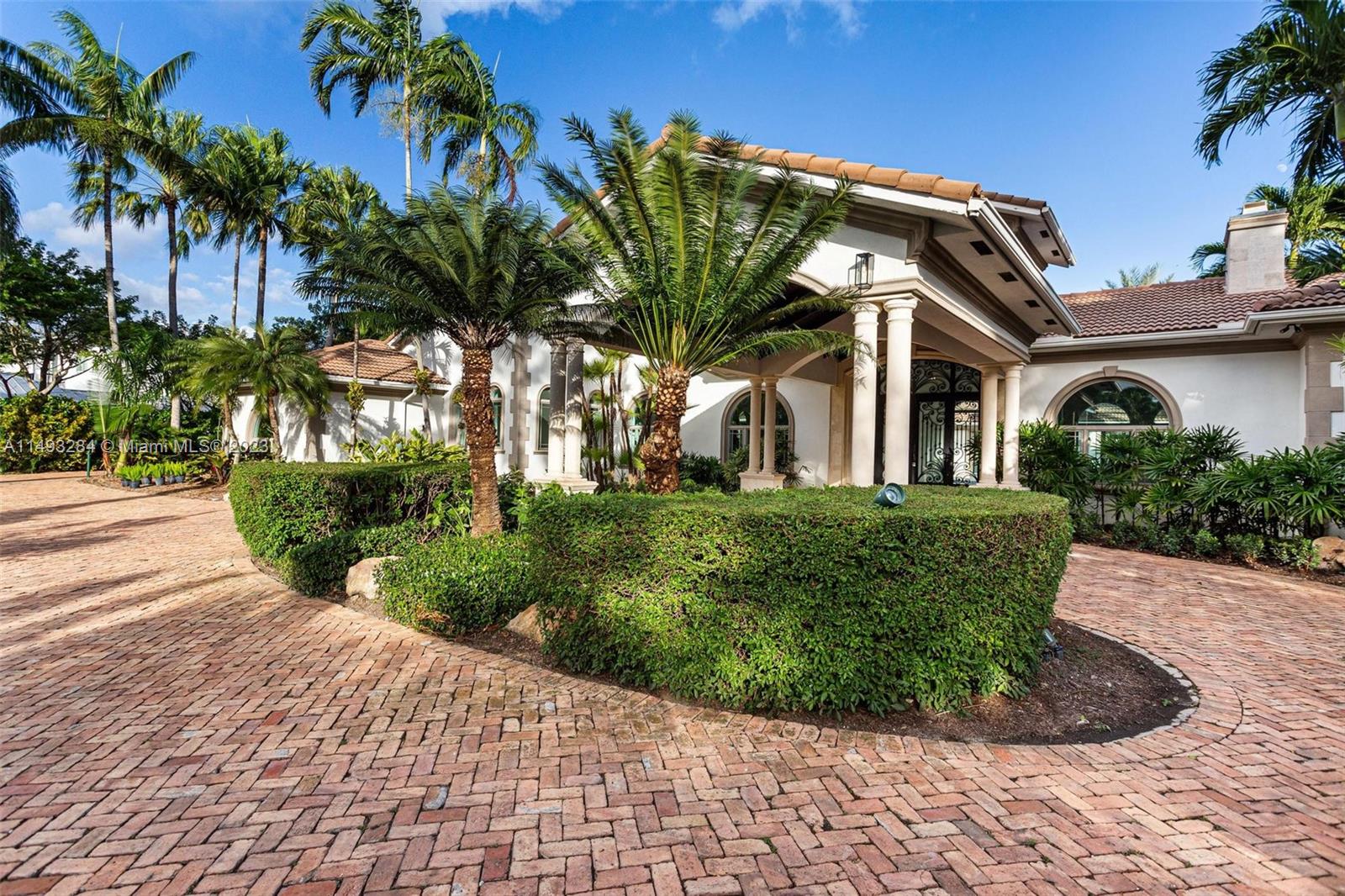 11025 62nd Ave, Pinecrest, FL, 33156 United States, 7 Bedrooms Bedrooms, ,6 BathroomsBathrooms,Residential,For Sale,62nd Ave,A11493284