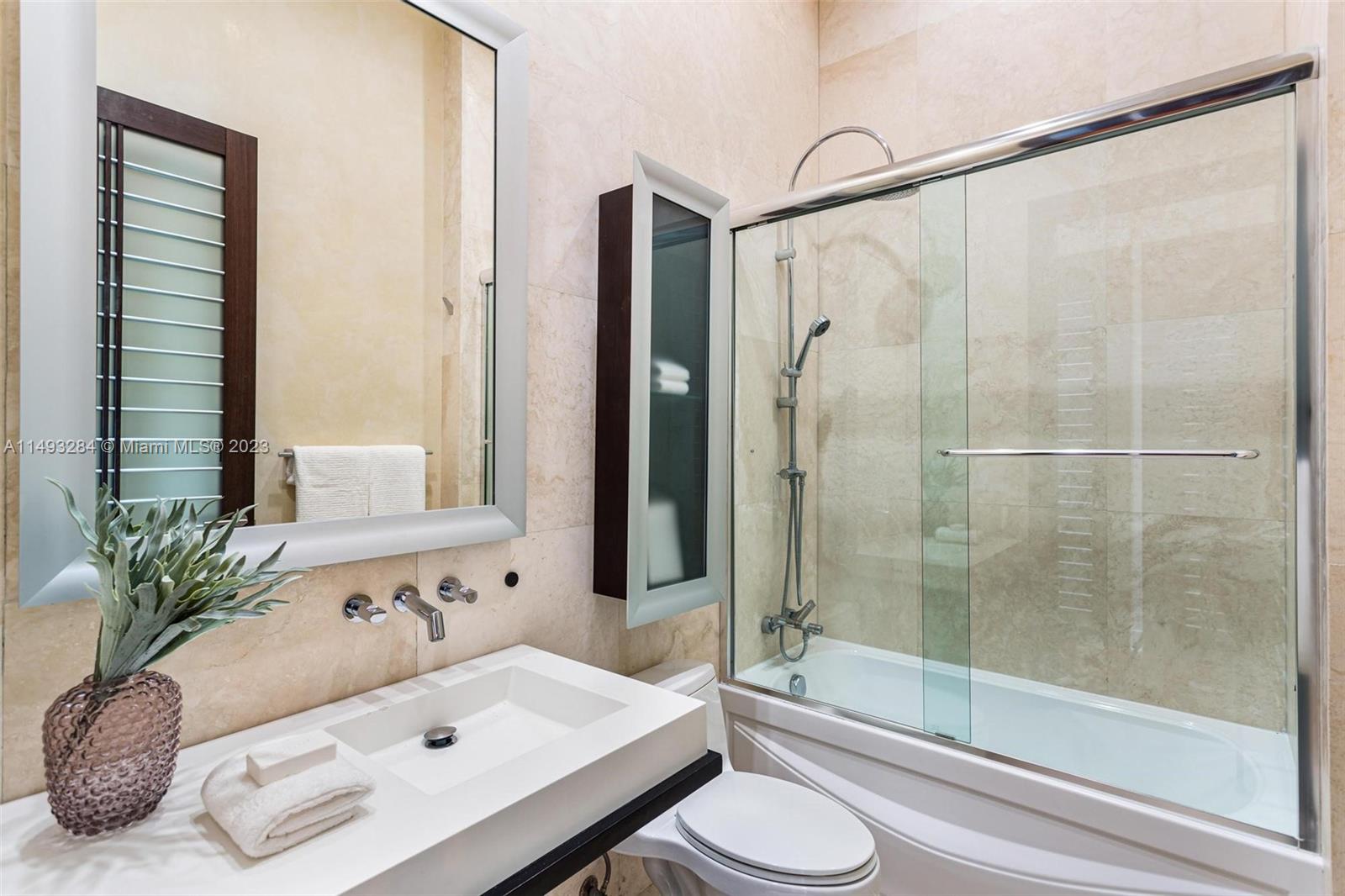 11025 62nd Ave, Pinecrest, FL, 33156 United States, 7 Bedrooms Bedrooms, ,6 BathroomsBathrooms,Residential,For Sale,62nd Ave,A11493284