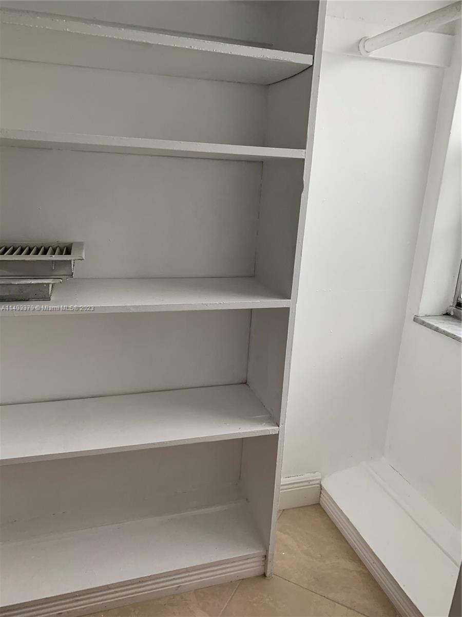 1100 Atlantic Shores Blvd 412, Hallandale Beach, Florida 33009, 1 Bedroom Bedrooms, ,1 BathroomBathrooms,Residentiallease,For Rent,1100 Atlantic Shores Blvd 412,A11493379