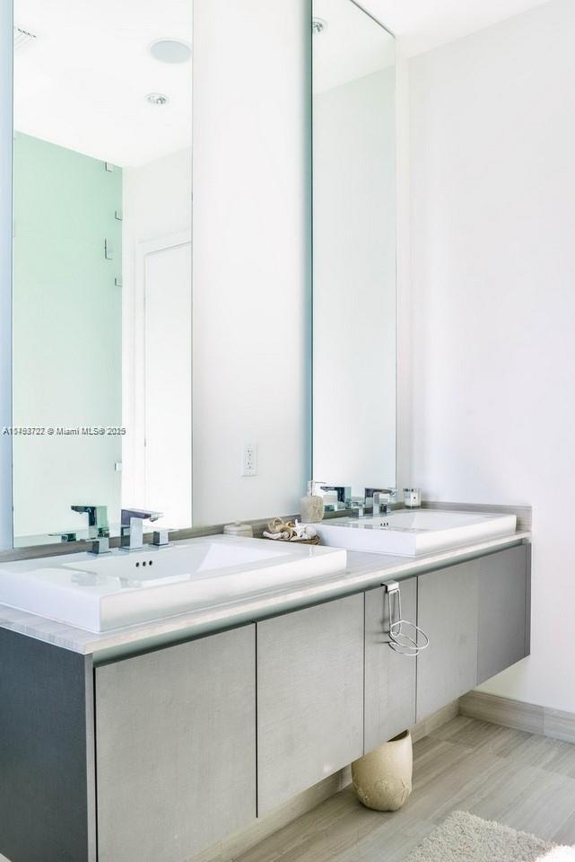 3250 188th St, Aventura, FL, 33180 United States, 2 Bedrooms Bedrooms, ,2 BathroomsBathrooms,Residential,For Sale,188th St,A11493722