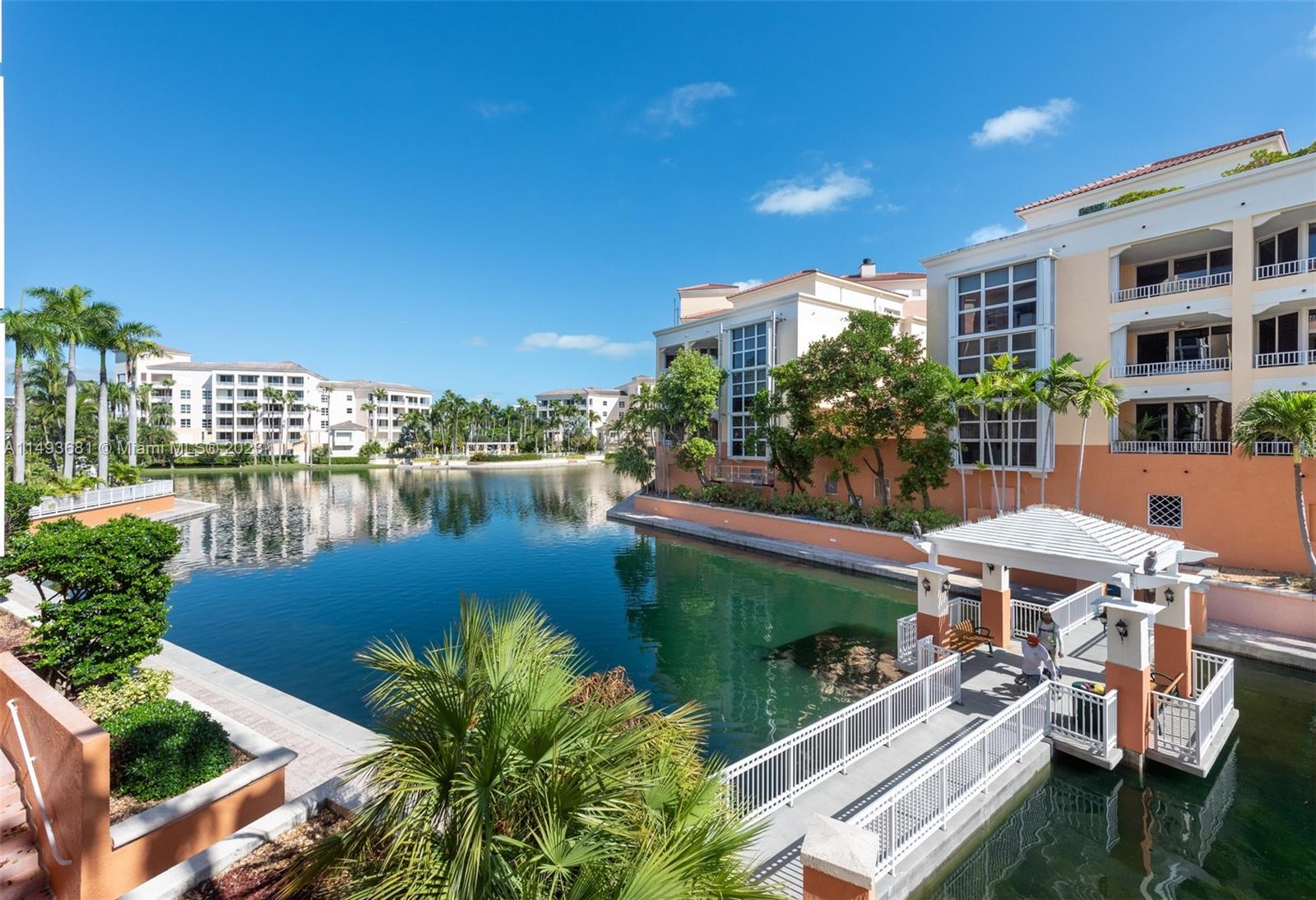 Condo for Sale in Key Biscayne, FL