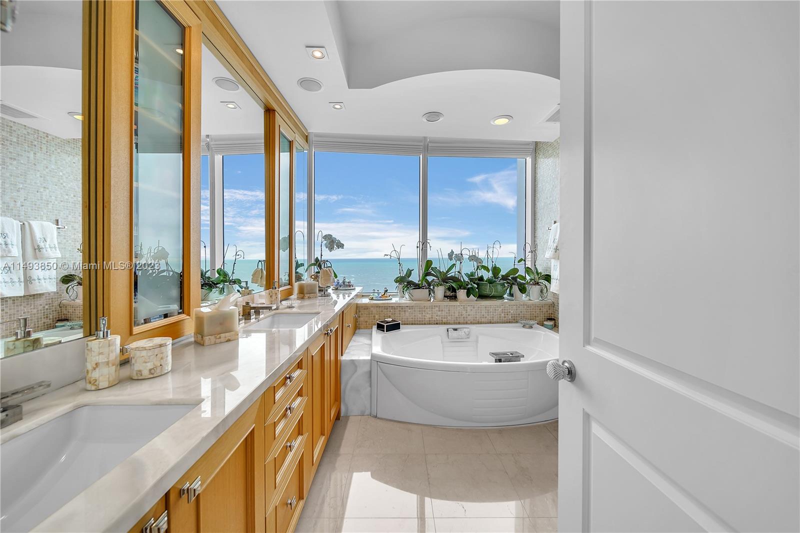 18101 Collins Ave, Sunny Isles Beach, FL, 33160 United States, 5 Bedrooms Bedrooms, ,6 BathroomsBathrooms,Residential,For Sale,Collins Ave,A11493850