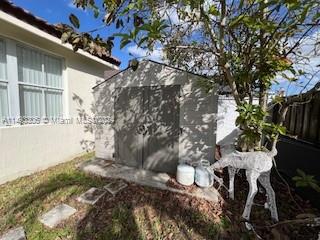Miami, Florida 33193, 3 Bedrooms Bedrooms, ,2 BathroomsBathrooms,Residential,For Sale,A11493306
