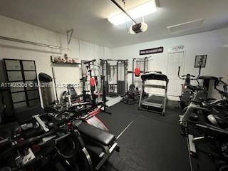 Miami, Florida 33193, 3 Bedrooms Bedrooms, ,2 BathroomsBathrooms,Residential,For Sale,A11493306