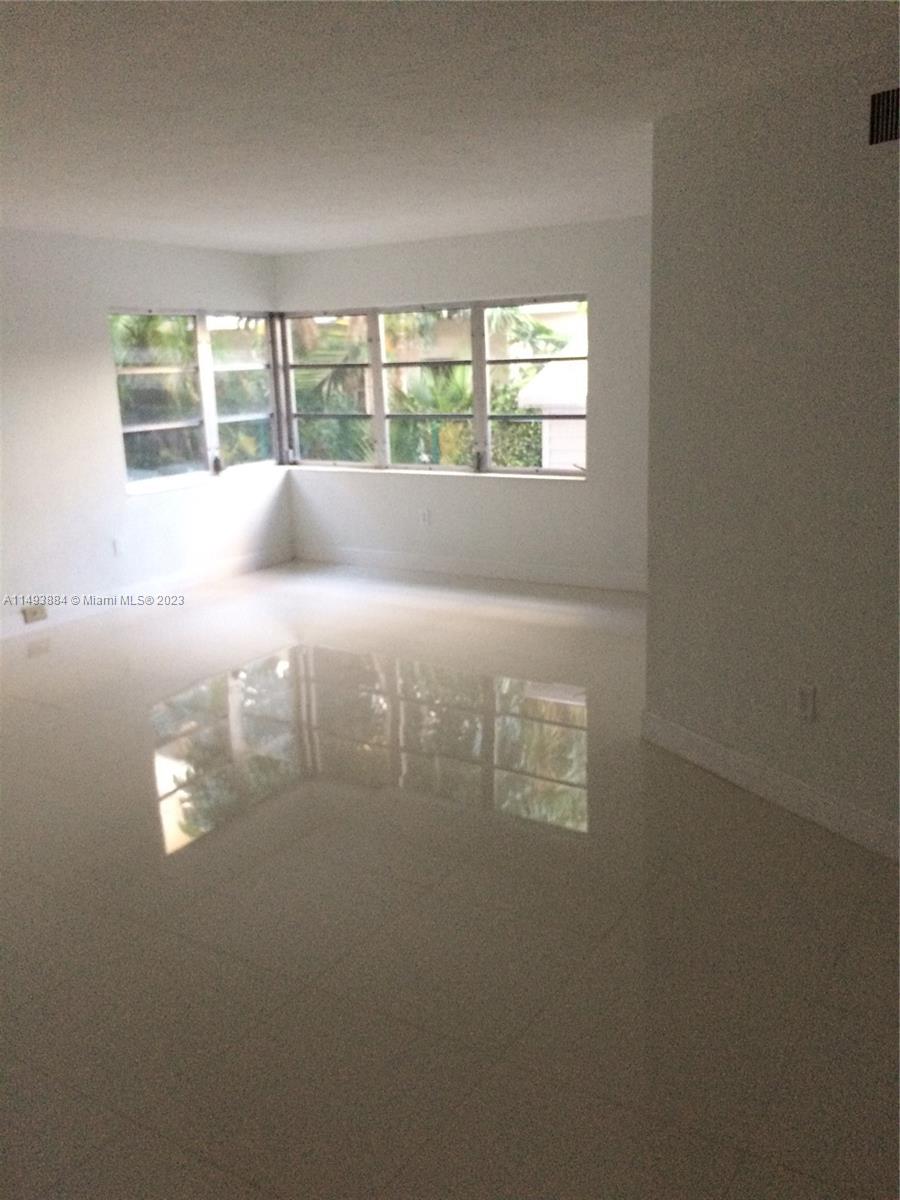 North Bay Village, Florida 33154, 2 Bedrooms Bedrooms, ,2 BathroomsBathrooms,Residentiallease,For Rent,A11493884