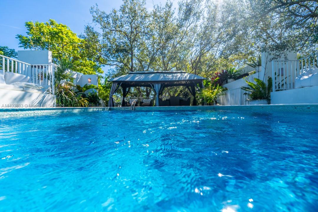 3861 Kumquat Ave, Miami, FL, 33133 United States, 5 Bedrooms Bedrooms, ,6 BathroomsBathrooms,Residential,For Sale,Kumquat Ave,A11493883