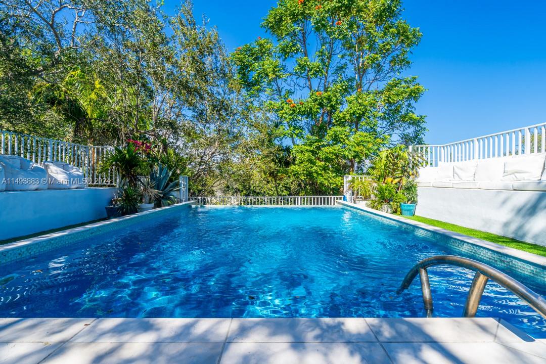 3861 Kumquat Ave, Miami, FL, 33133 United States, 5 Bedrooms Bedrooms, ,6 BathroomsBathrooms,Residential,For Sale,Kumquat Ave,A11493883