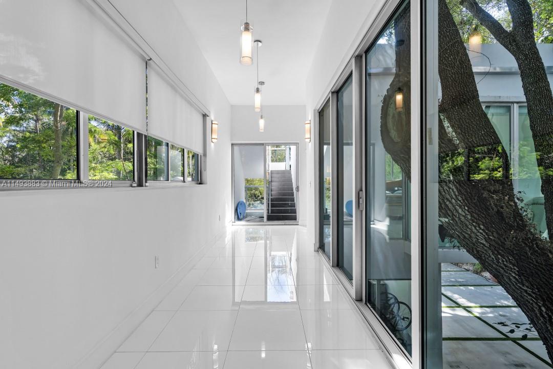 3861 Kumquat Ave, Miami, FL, 33133 United States, 5 Bedrooms Bedrooms, ,6 BathroomsBathrooms,Residential,For Sale,Kumquat Ave,A11493883