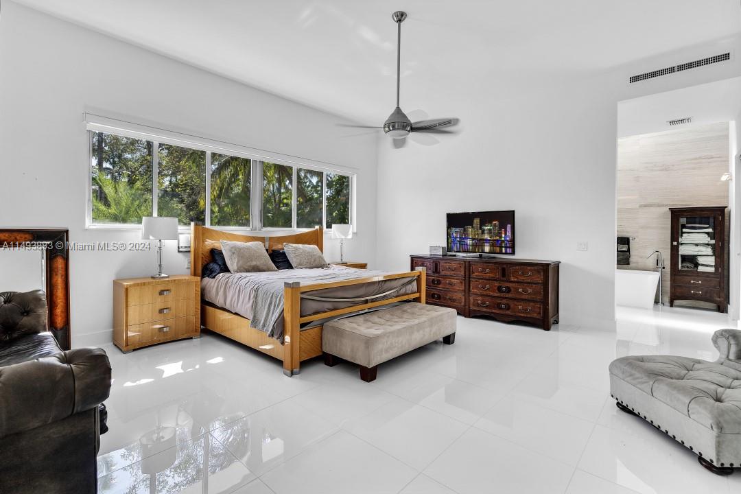 3861 Kumquat Ave, Miami, FL, 33133 United States, 5 Bedrooms Bedrooms, ,6 BathroomsBathrooms,Residential,For Sale,Kumquat Ave,A11493883