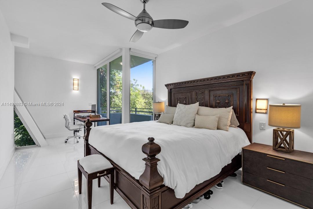 3861 Kumquat Ave, Miami, FL, 33133 United States, 5 Bedrooms Bedrooms, ,6 BathroomsBathrooms,Residential,For Sale,Kumquat Ave,A11493883