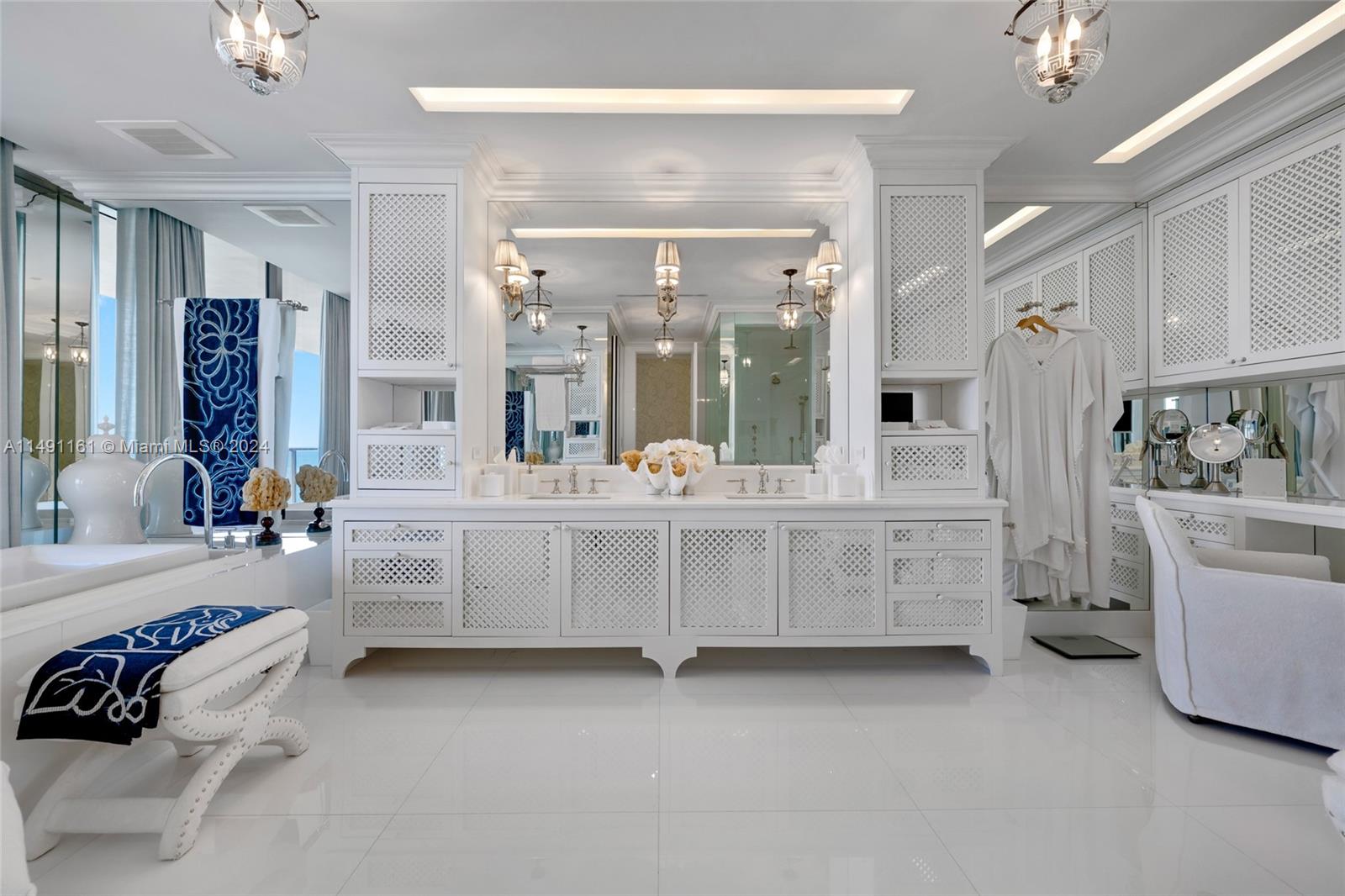 9705 Collins Ave 2102N, Bal Harbour, Florida 33154, 6 Bedrooms Bedrooms, ,6 BathroomsBathrooms,Residential,For Sale,9705 Collins Ave 2102N,A11491161