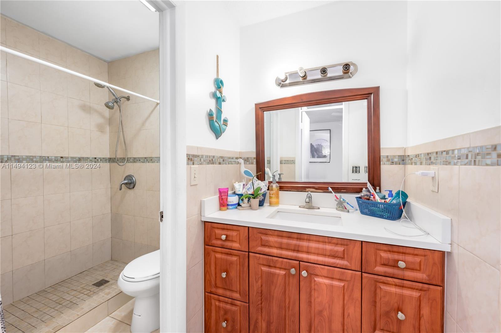509 SW 16th Ter, Homestead, Florida 33030, 4 Bedrooms Bedrooms, ,2 BathroomsBathrooms,Residential,For Sale,509 SW 16th Ter,A11494123