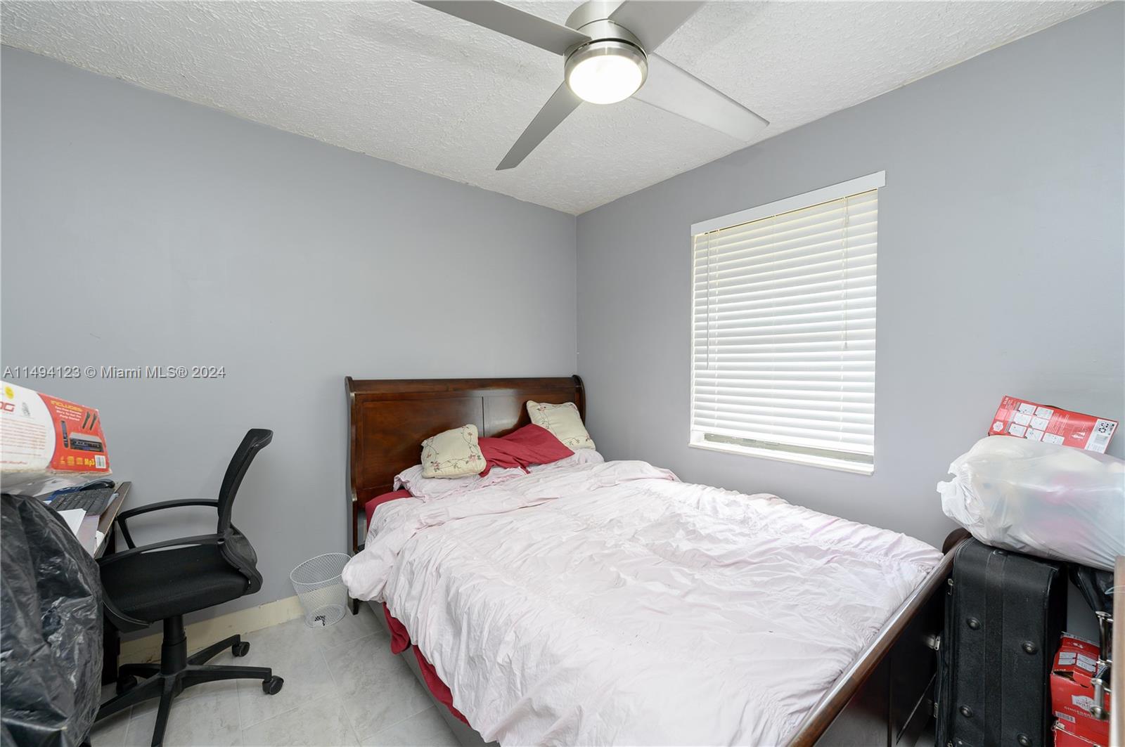 509 SW 16th Ter, Homestead, Florida 33030, 4 Bedrooms Bedrooms, ,2 BathroomsBathrooms,Residential,For Sale,509 SW 16th Ter,A11494123