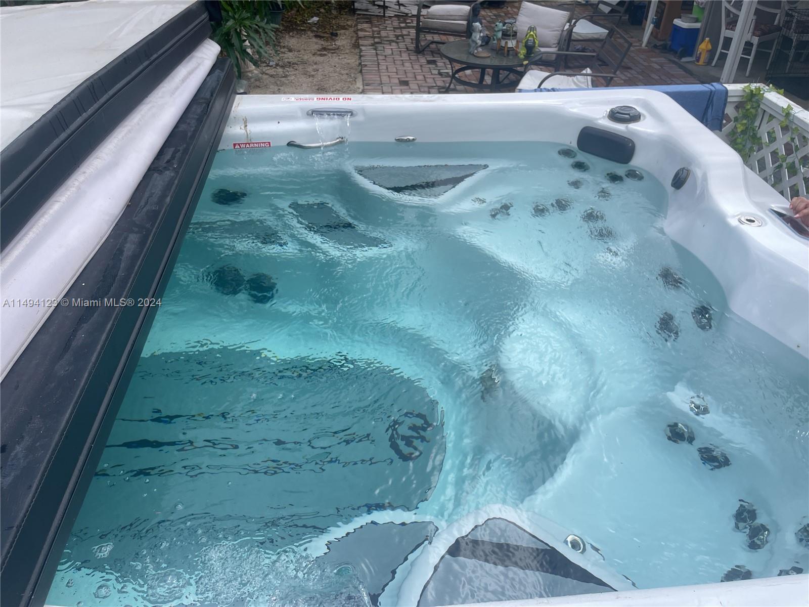 Jacuzzi