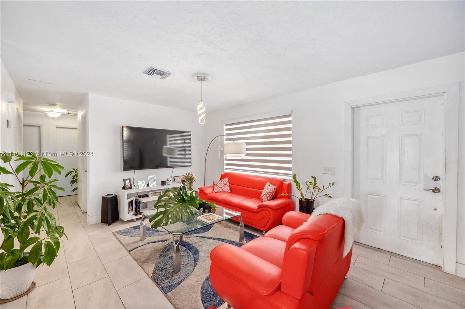 509 SW 16th Ter, Homestead, Florida 33030, 4 Bedrooms Bedrooms, ,2 BathroomsBathrooms,Residential,For Sale,509 SW 16th Ter,A11494123
