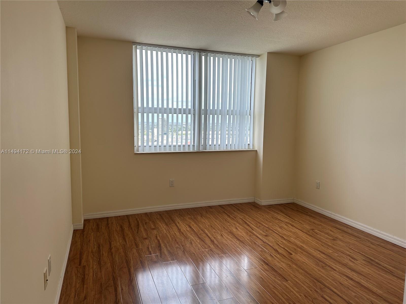 19501 W Country Club Dr 1912, Aventura, Florida 33180, 2 Bedrooms Bedrooms, ,2 BathroomsBathrooms,Residential,For Sale,19501 W Country Club Dr 1912,A11494172