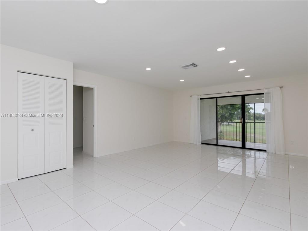 9292 Vista Del Lago, Boca Raton, FL, 33428 United States, 2 Bedrooms Bedrooms, ,2 BathroomsBathrooms,Residential,For Sale,Vista Del Lago,A11494334