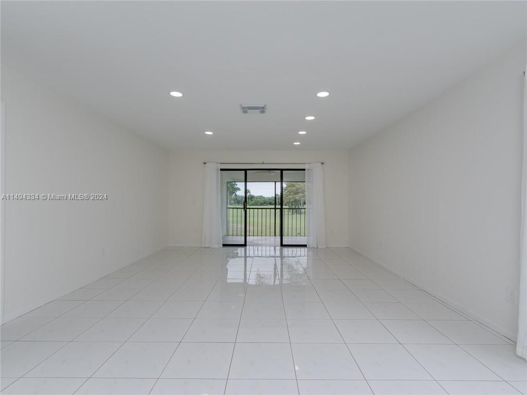 9292 Vista Del Lago, Boca Raton, FL, 33428 United States, 2 Bedrooms Bedrooms, ,2 BathroomsBathrooms,Residential,For Sale,Vista Del Lago,A11494334