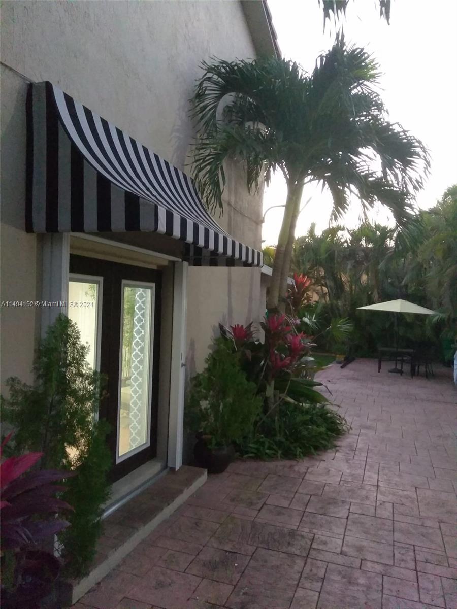 Listing Photo 15
