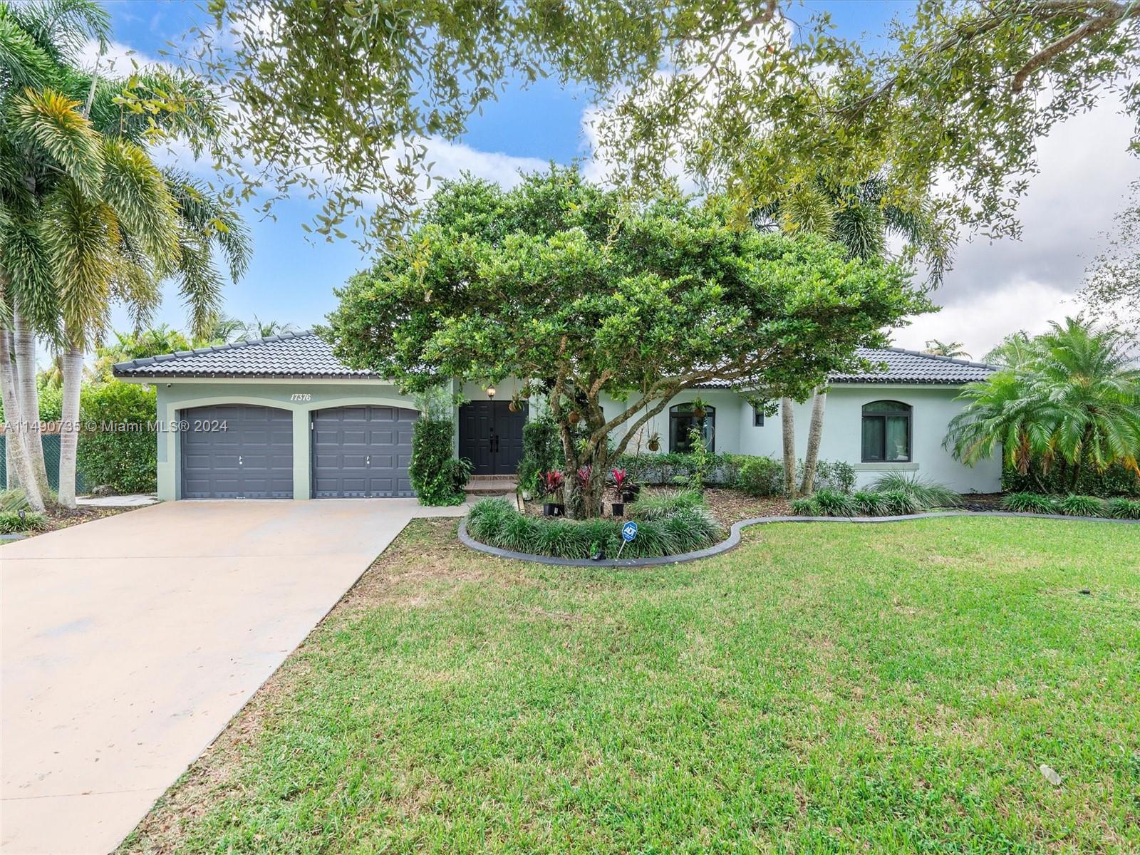 17376 SW 282nd St  For Sale A11490735, FL