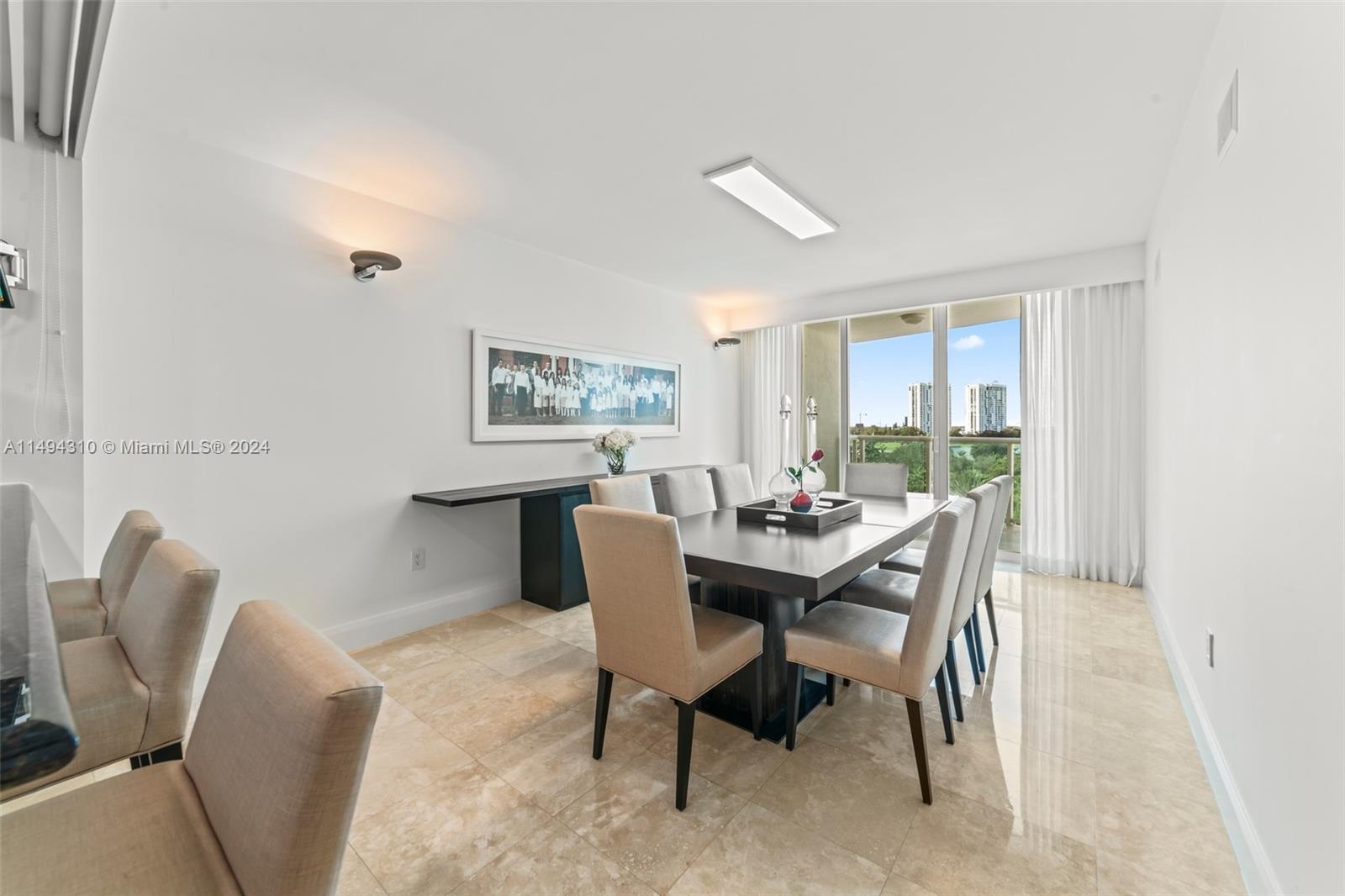 20201 Country Club Dr, Aventura, FL, 33180 United States, 2 Bedrooms Bedrooms, ,2 BathroomsBathrooms,Residential,For Sale,Country Club Dr,A11494310