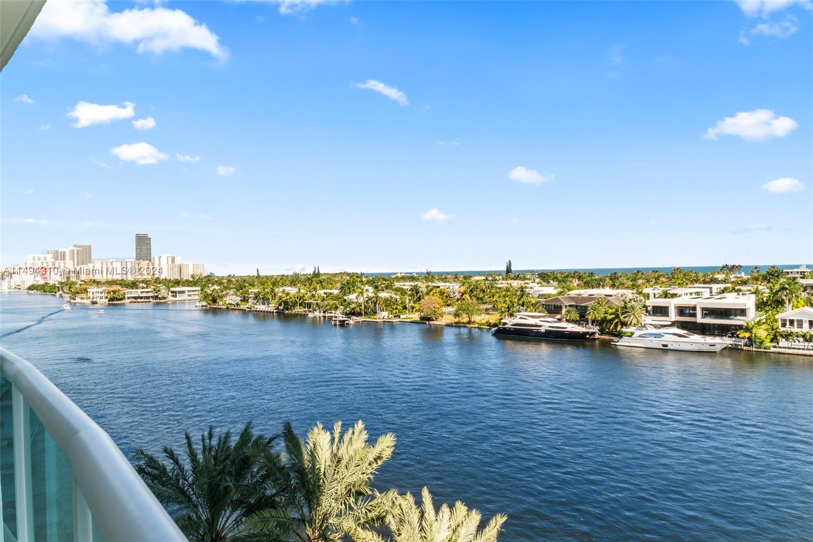 20201 Country Club Dr, Aventura, FL, 33180 United States, 2 Bedrooms Bedrooms, ,2 BathroomsBathrooms,Residential,For Sale,Country Club Dr,A11494310