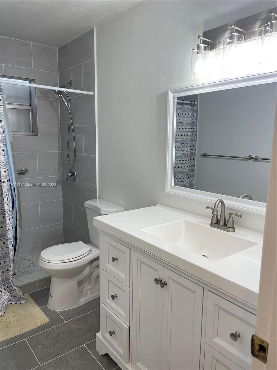 13111 SW 260th Ter, Homestead, Florida 33032, 3 Bedrooms Bedrooms, ,2 BathroomsBathrooms,Residential,For Sale,13111 SW 260th Ter,A11494718