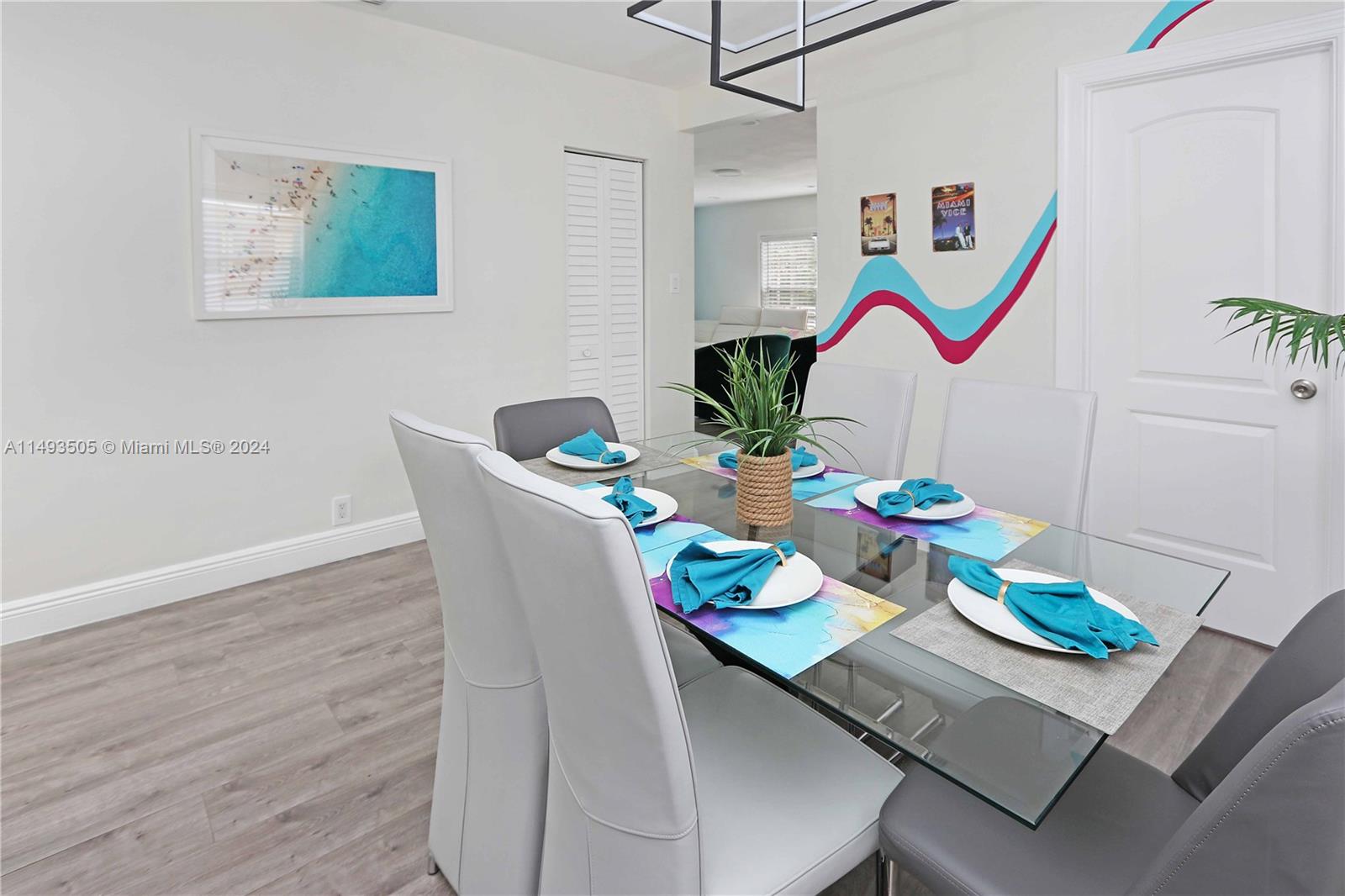 1535 Hollywood Blvd, Hollywood, Florida 33020, 3 Bedrooms Bedrooms, ,2 BathroomsBathrooms,Residential,For Sale,1535 Hollywood Blvd,A11493505