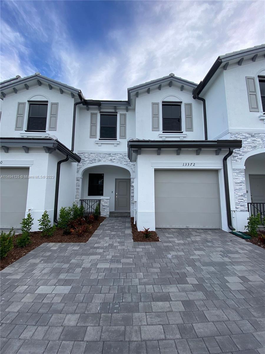 13372 SW 287th Ter, Homestead, Florida 33033, 3 Bedrooms Bedrooms, ,2 BathroomsBathrooms,Residentiallease,For Rent,13372 SW 287th Ter,A11494125