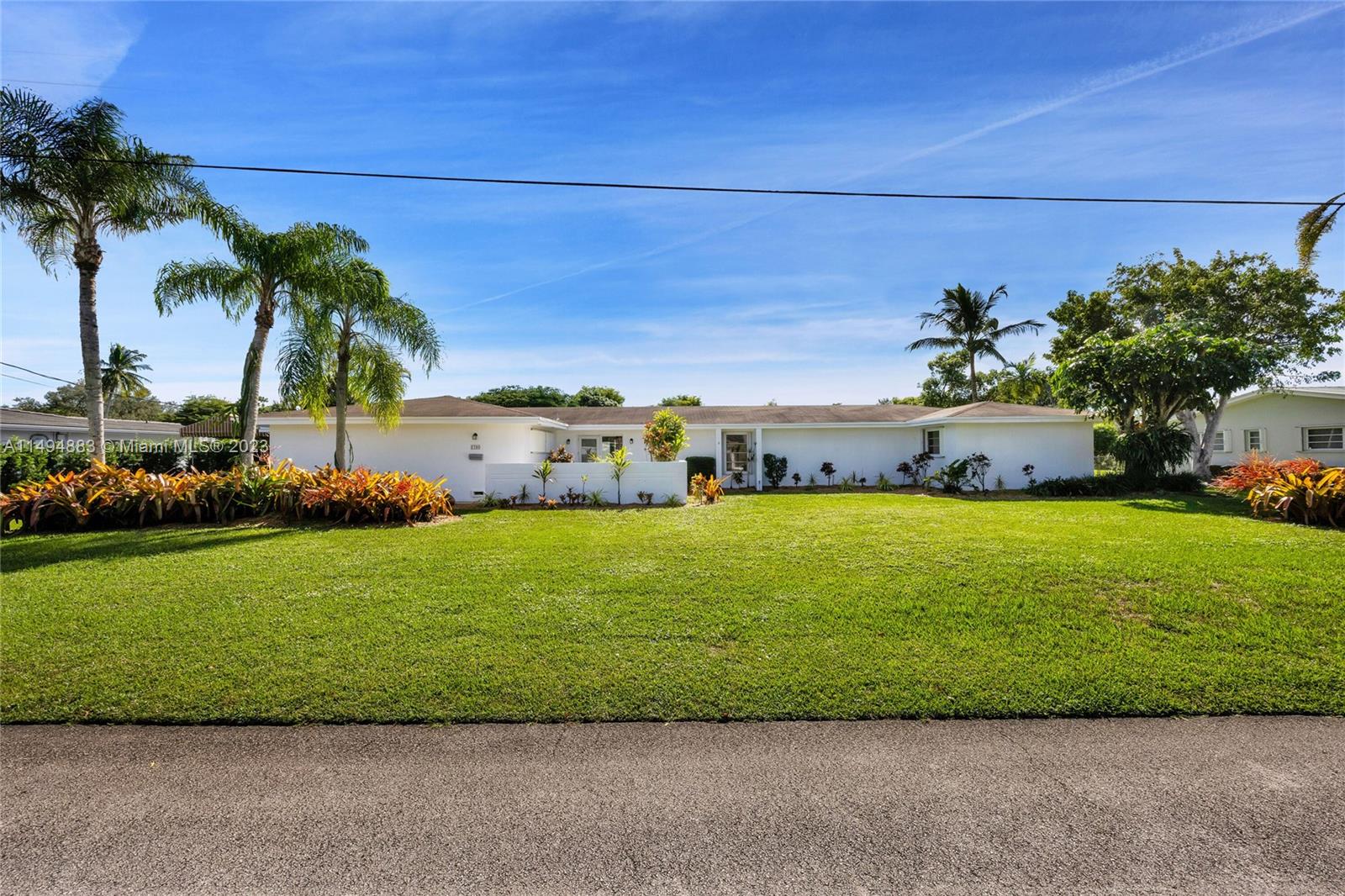 8300 SW 105th St  For Sale A11494883, FL