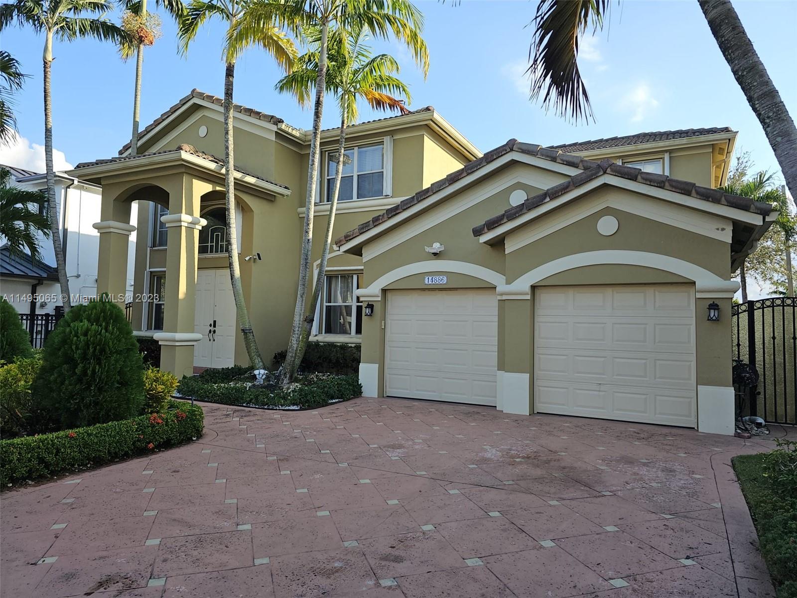 14886 SW 25th Ln, Miami, Florida 33185, 4 Bedrooms Bedrooms, ,3 BathroomsBathrooms,Residential,For Sale,14886 SW 25th Ln,A11495065
