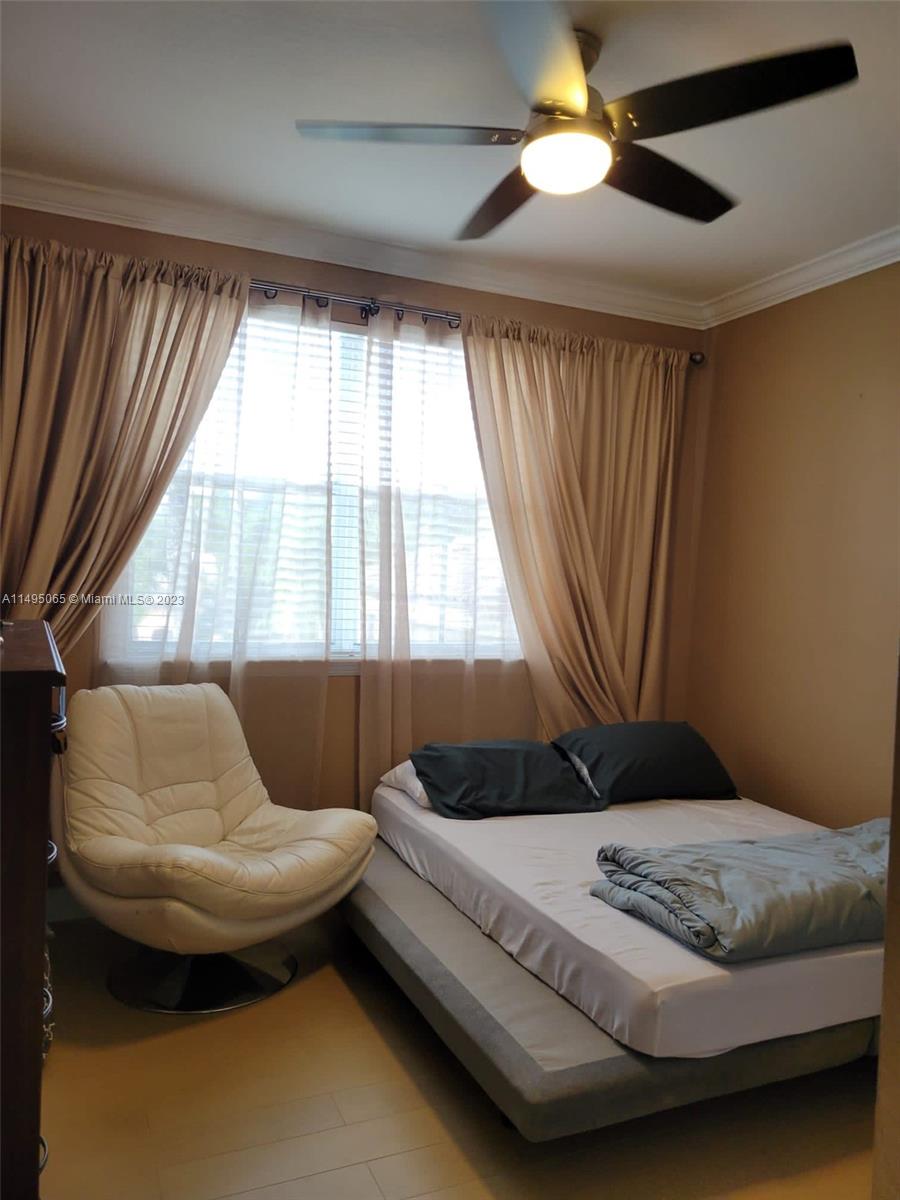 BEDROOM2