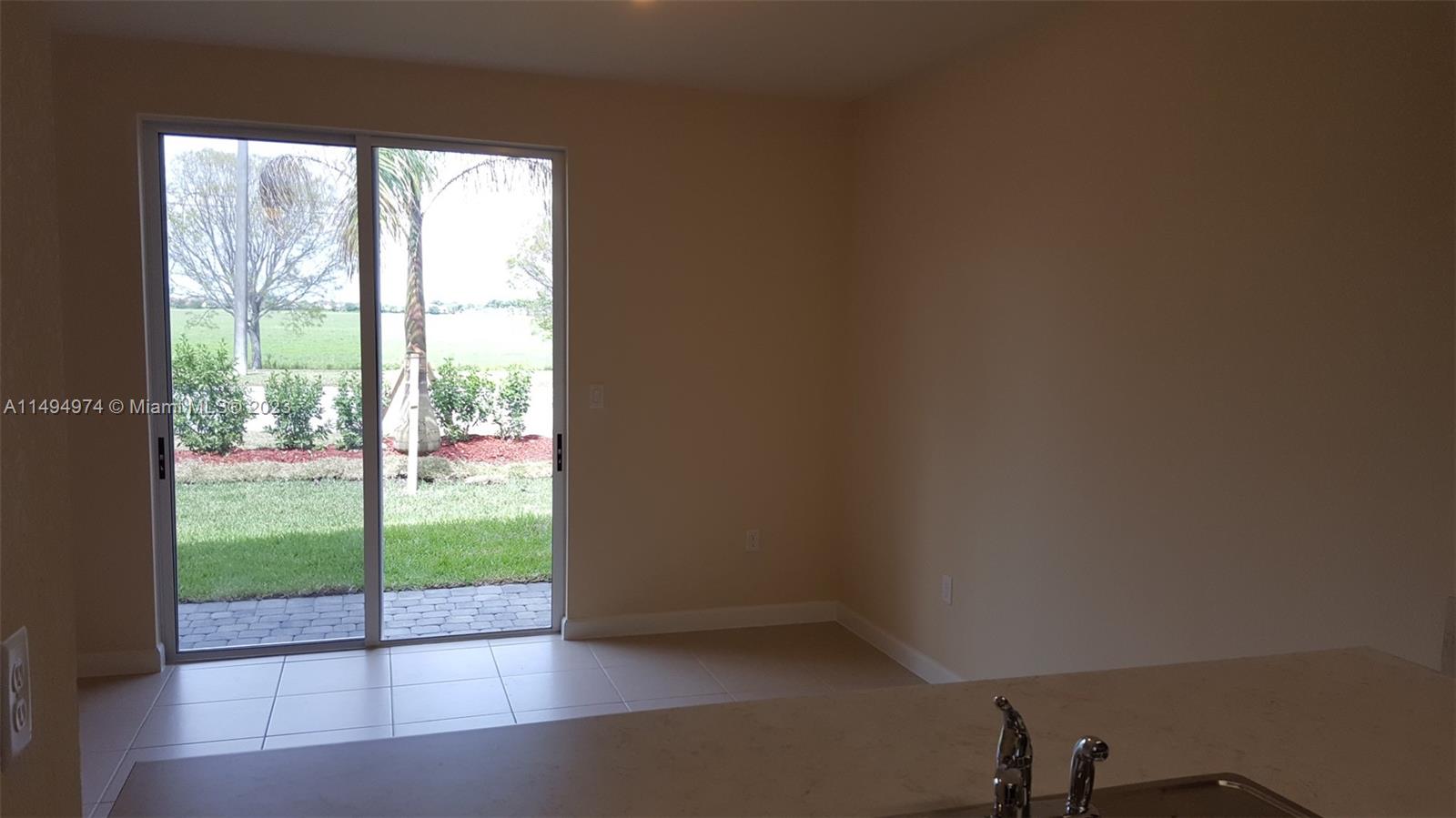 142 SE 28th Ter 7, Homestead, Florida 33033, 3 Bedrooms Bedrooms, ,2 BathroomsBathrooms,Residentiallease,For Rent,142 SE 28th Ter 7,A11494974