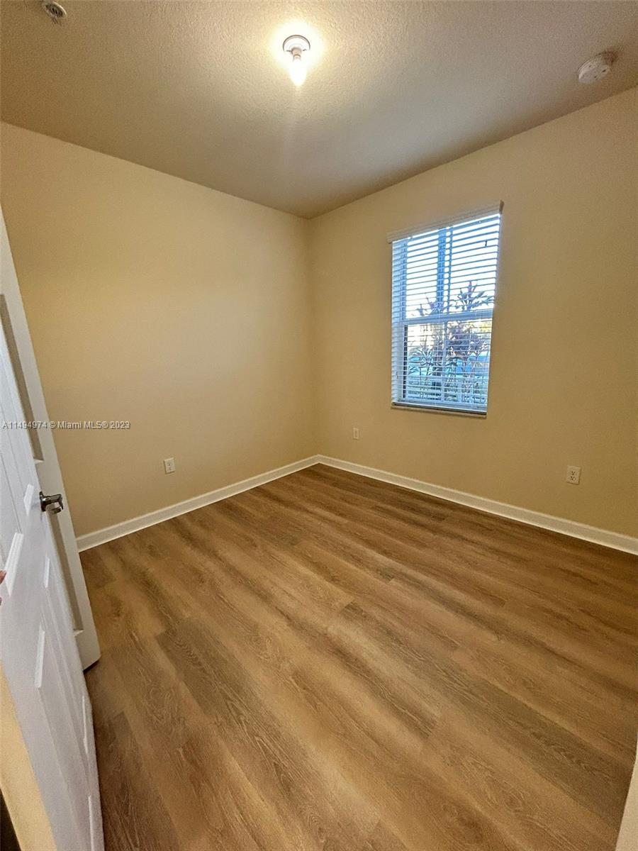 142 SE 28th Ter 7, Homestead, Florida 33033, 3 Bedrooms Bedrooms, ,2 BathroomsBathrooms,Residentiallease,For Rent,142 SE 28th Ter 7,A11494974