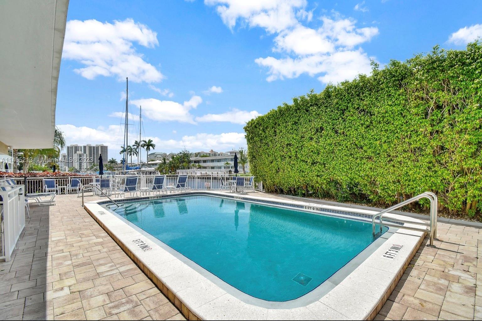 3220 Bayview, Fort Lauderdale, FL, 33306 United States, 1 Bedroom Bedrooms, ,1 BathroomBathrooms,Residential,For Sale,Bayview,A11495213