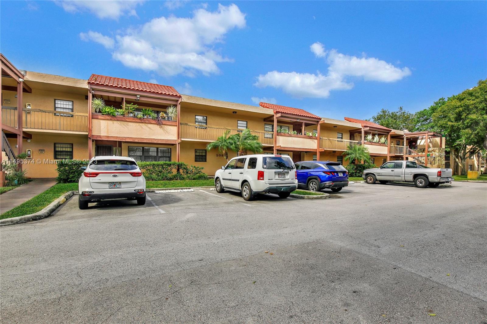 20811  San Simeon Way #202-2 For Sale A11495374, FL