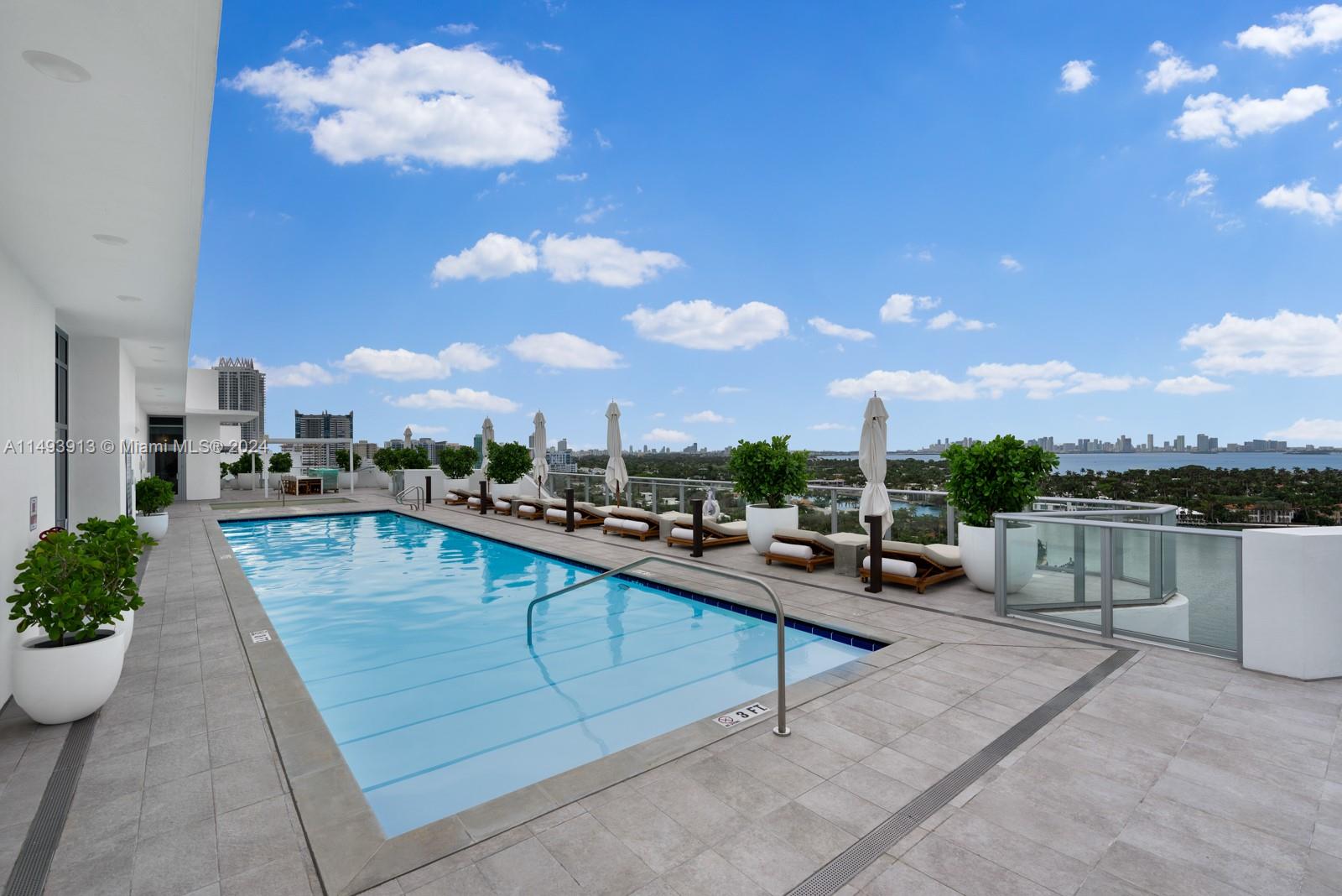 Rooftop Amenities