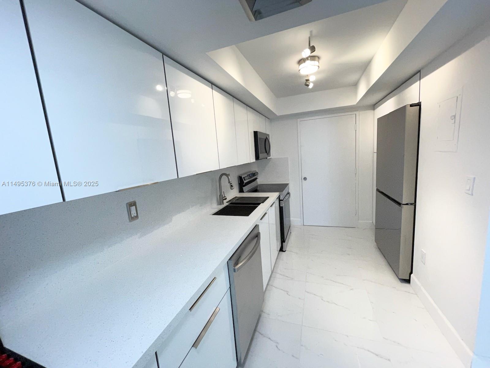 18041 Biscayne Boulv, Aventura, FL, 33160 United States, 2 Bedrooms Bedrooms, ,2 BathroomsBathrooms,Residential,For Sale,Biscayne Boulv,A11495376
