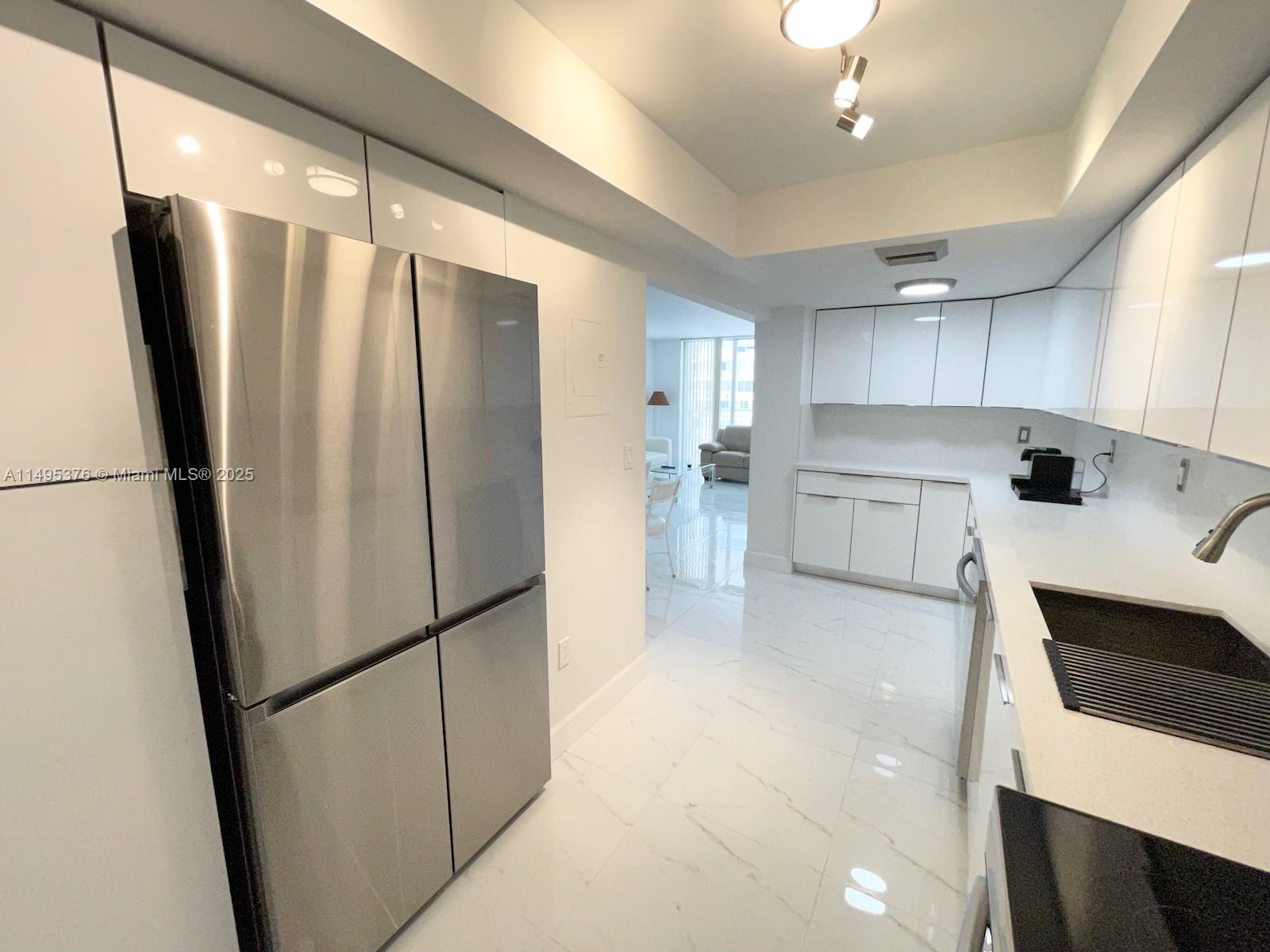 18041 Biscayne Boulv, Aventura, FL, 33160 United States, 2 Bedrooms Bedrooms, ,2 BathroomsBathrooms,Residential,For Sale,Biscayne Boulv,A11495376