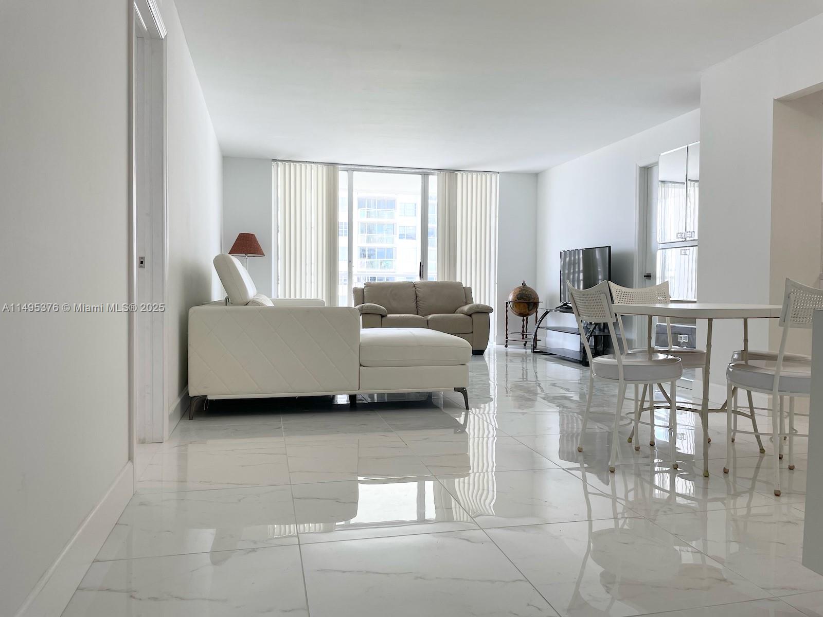 18041 Biscayne Boulv, Aventura, FL, 33160 United States, 2 Bedrooms Bedrooms, ,2 BathroomsBathrooms,Residential,For Sale,Biscayne Boulv,A11495376