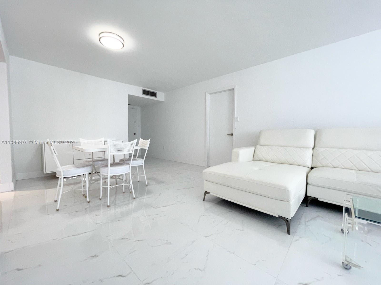 18041 Biscayne Boulv, Aventura, FL, 33160 United States, 2 Bedrooms Bedrooms, ,2 BathroomsBathrooms,Residential,For Sale,Biscayne Boulv,A11495376
