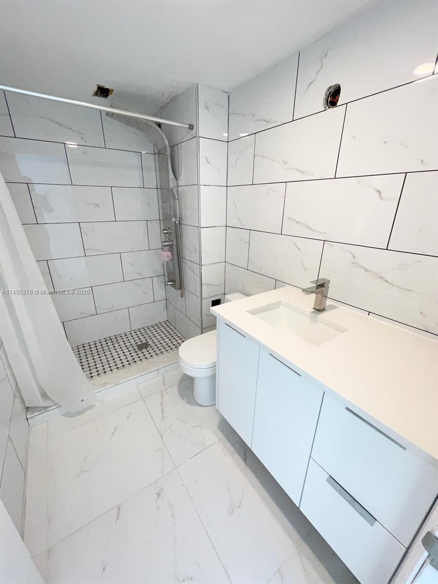 18041 Biscayne Boulv, Aventura, FL, 33160 United States, 2 Bedrooms Bedrooms, ,2 BathroomsBathrooms,Residential,For Sale,Biscayne Boulv,A11495376
