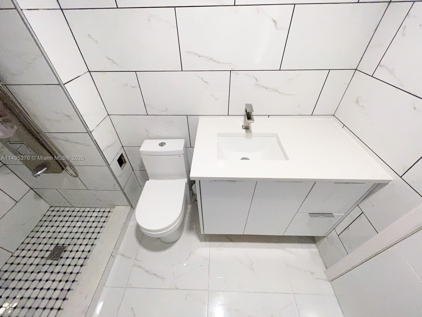 18041 Biscayne Boulv, Aventura, FL, 33160 United States, 2 Bedrooms Bedrooms, ,2 BathroomsBathrooms,Residential,For Sale,Biscayne Boulv,A11495376