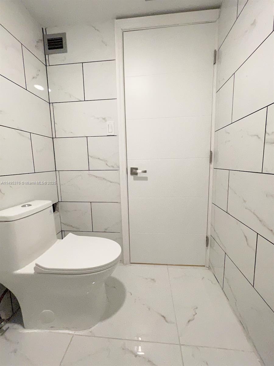 18041 Biscayne Boulv, Aventura, FL, 33160 United States, 2 Bedrooms Bedrooms, ,2 BathroomsBathrooms,Residential,For Sale,Biscayne Boulv,A11495376