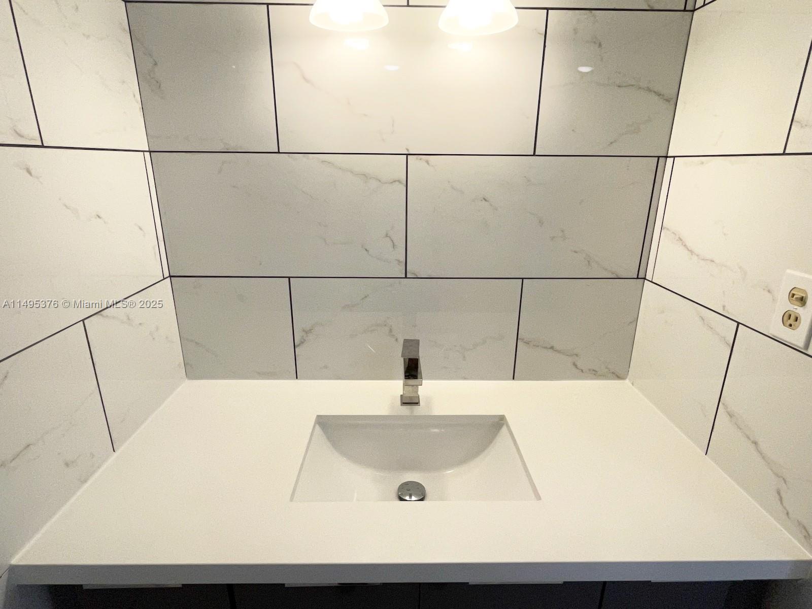 18041 Biscayne Boulv, Aventura, FL, 33160 United States, 2 Bedrooms Bedrooms, ,2 BathroomsBathrooms,Residential,For Sale,Biscayne Boulv,A11495376