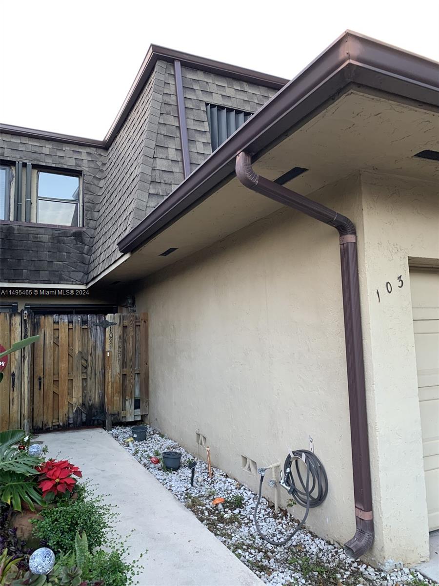 Walkway to front door