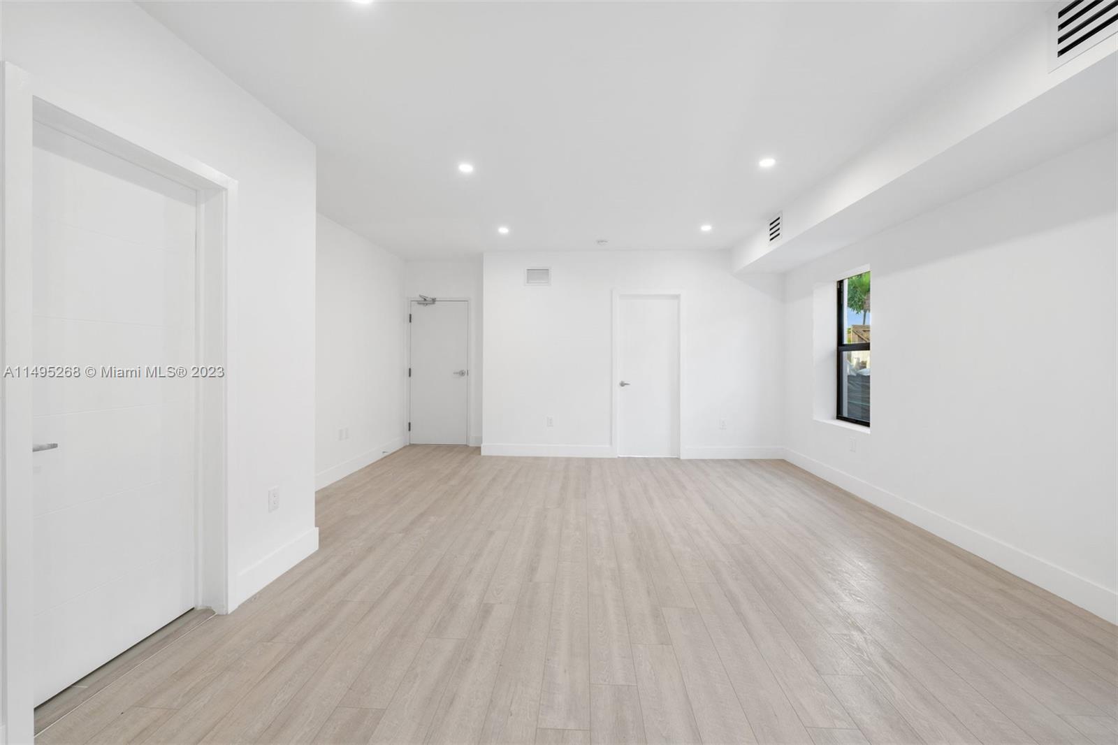 1721 SW 13th St APT 1, Miami, Florida 33145, 2 Bedrooms Bedrooms, ,1 BathroomBathrooms,Residentiallease,For Rent,1721 SW 13th St APT 1,A11495268
